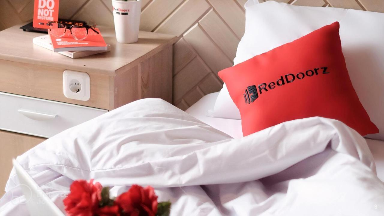 Reddoorz Khoi Nguyen Hotel Ly Chinh Thang Хошимин Екстериор снимка